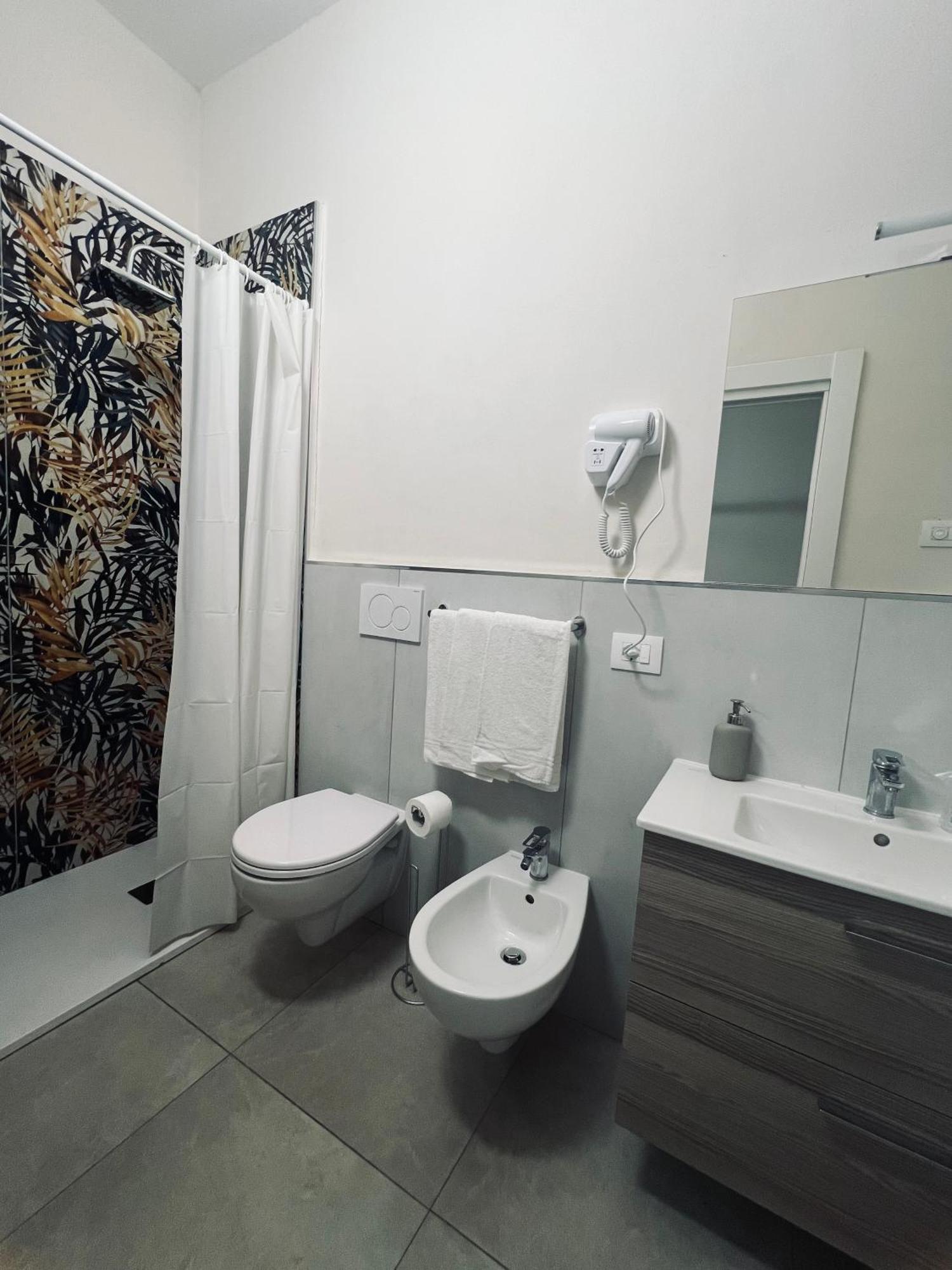 Il Galileo Rooms Пиза Экстерьер фото